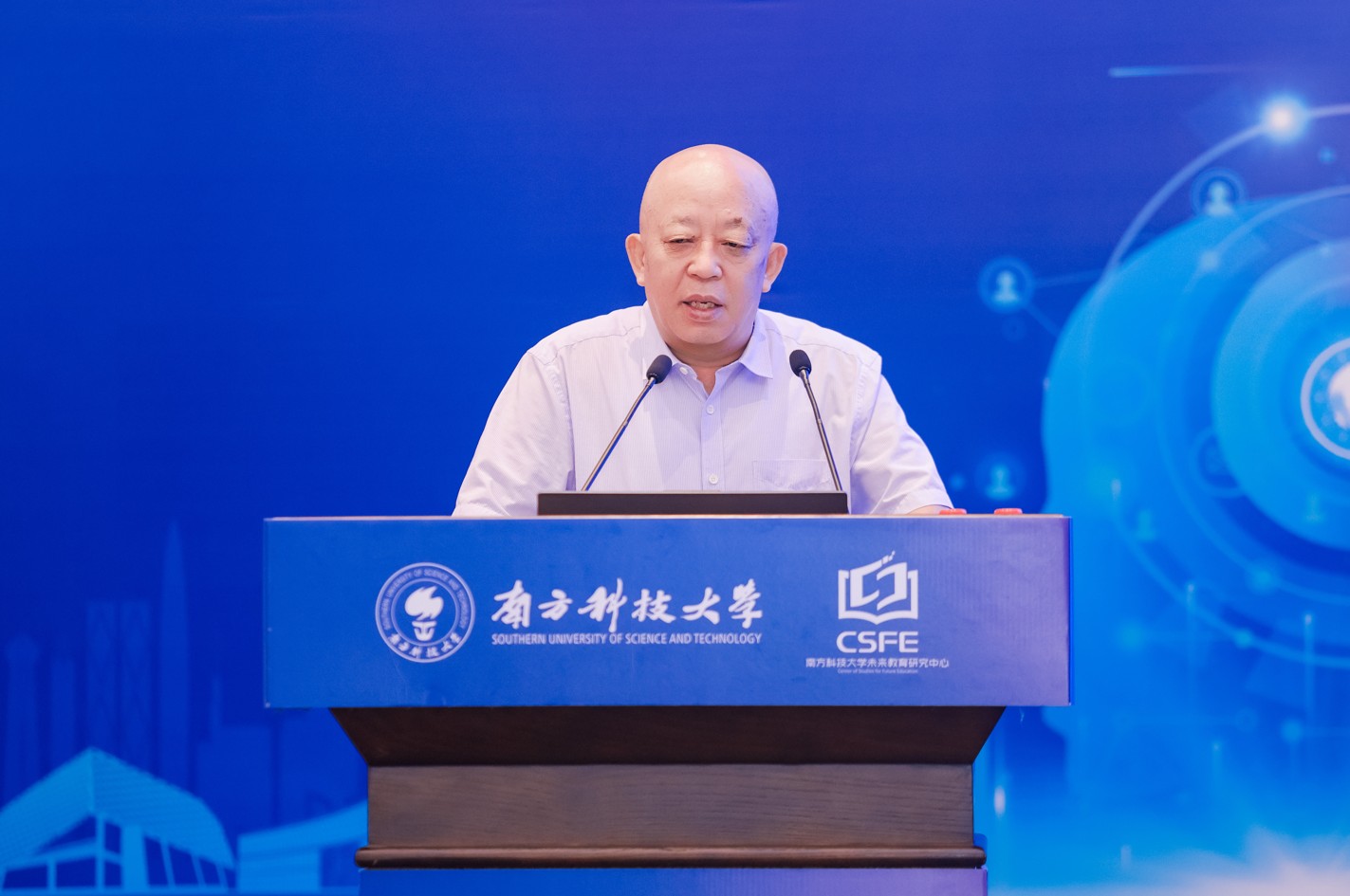 陈跃红院长.jpg