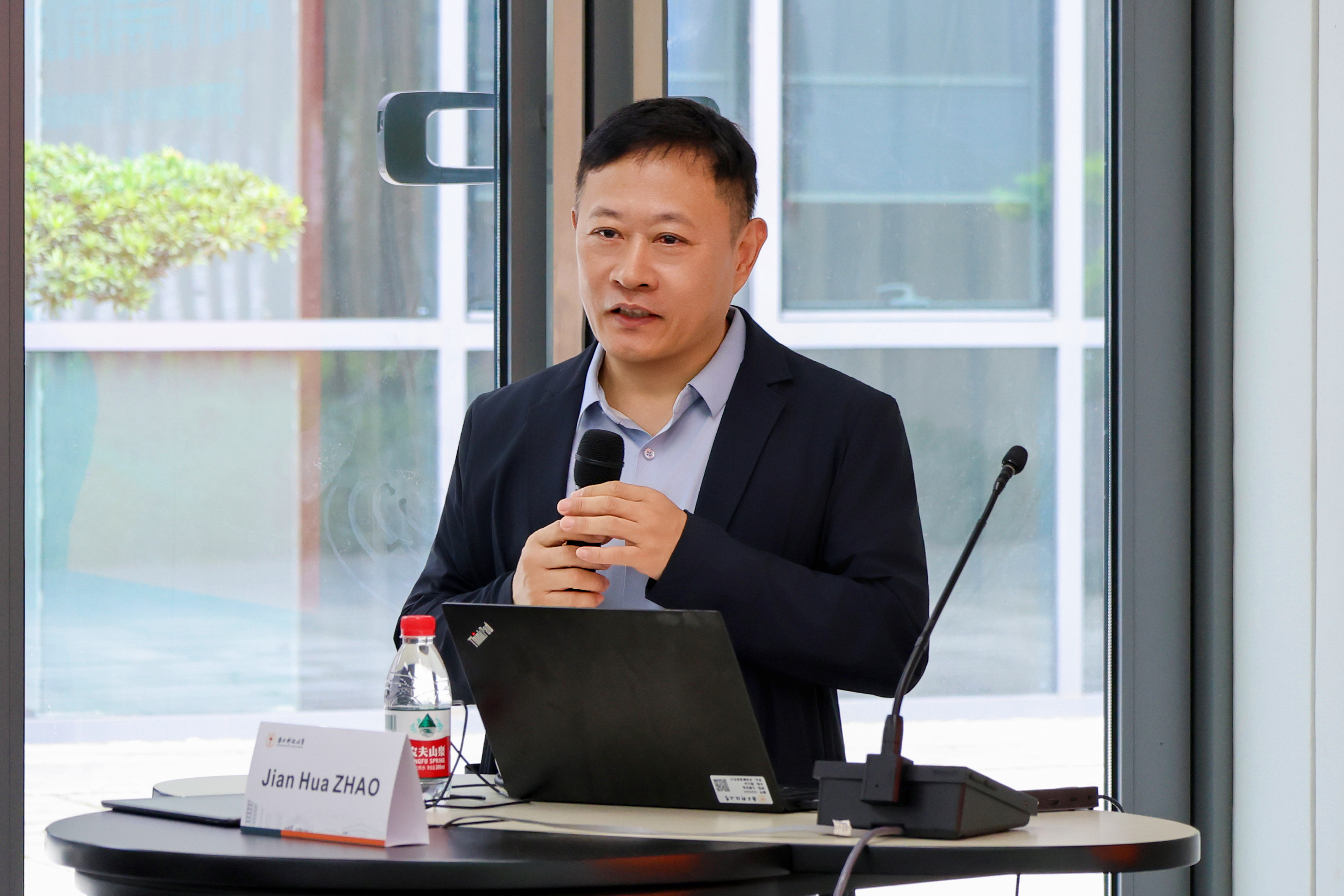 4. Jianhua ZHAO.jpg
